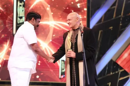 Qnet Contributes To Chennai Flood Relief At Iifa Utsavam 3 QNET Contributes To Chennai Flood Relief At IIFA Utsavam