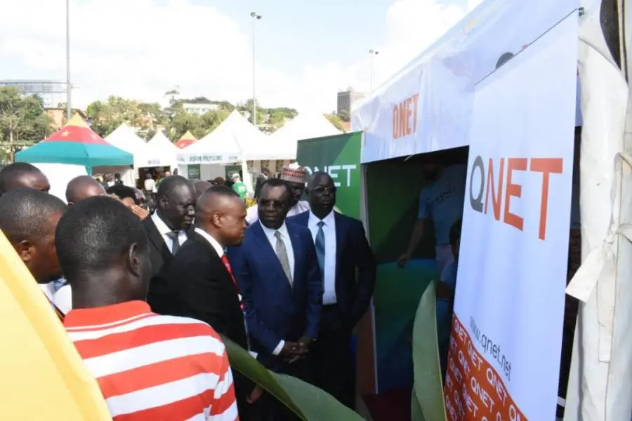 Qnet Partners With The Ethical Entrepreneurship Days Event In Cameroon 2 QNET ethical event in cameroon with people standing